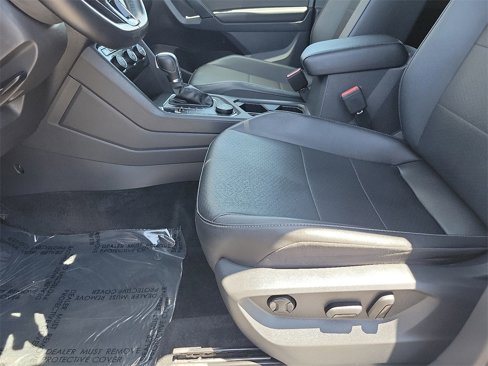 Used 2019 Volkswagen Tiguan SE image 14