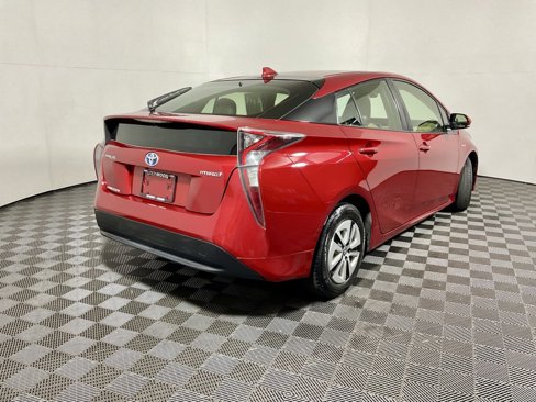 Used 2017 Toyota Prius Two image 16