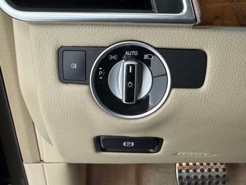 Used 2015 Mercedes-Benz ML 400 4MATIC image 24