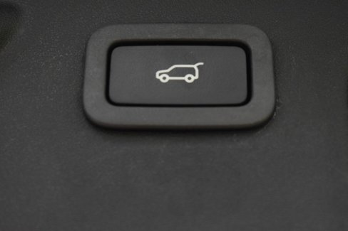 Used 2017 Land Rover Discovery Sport HSE image 47