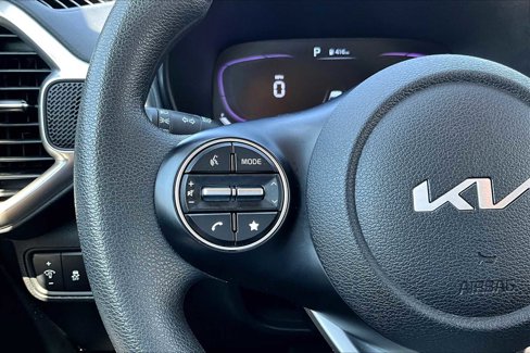 Certified 2023 Kia Soul LX w/ Option Group 015 image 20