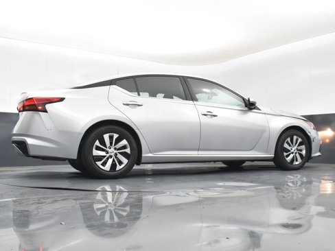 Used 2022 Nissan Altima 2.5 S image 41