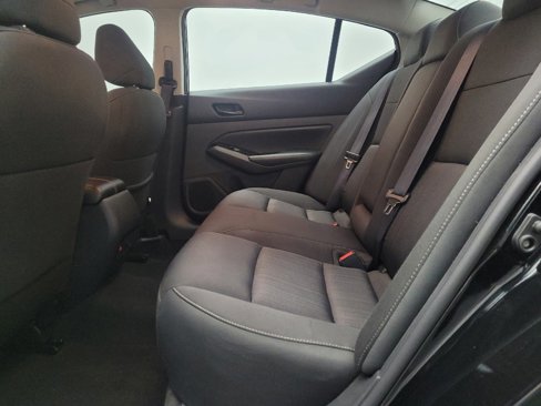 Used 2023 Nissan Altima 2.5 SV image 18