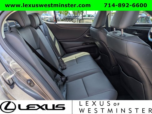 Certified 2024 Lexus ES 300h w/ Premium Package image 7