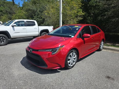 Used 2020 Toyota Corolla LE image 3