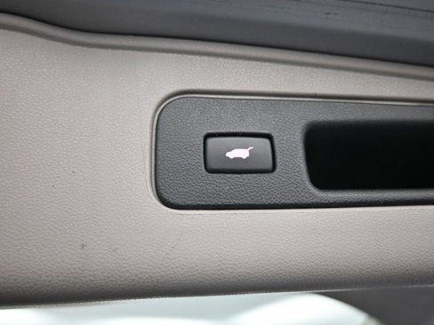 Used 2016 Honda Odyssey EX-L image 24