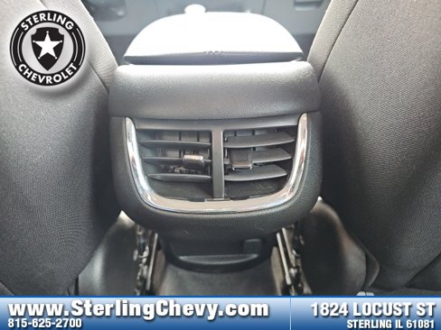 Used 2022 Chevrolet Malibu LT image 24