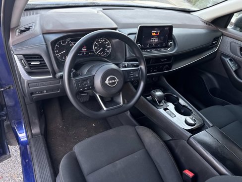 Used 2023 Nissan Rogue S image 18
