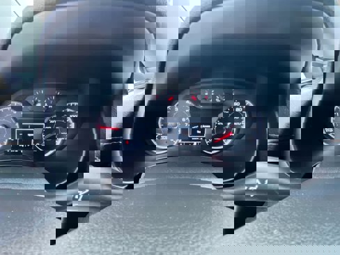 Used 2018 GMC Terrain SLE image 15