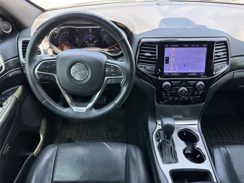 Used 2019 Jeep Grand Cherokee Limited w/ Luxury Group II image 3
