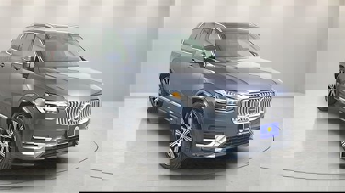 Certified 2024 Volvo XC90 B6 Ultimate w/ Protection Package Premier image 1
