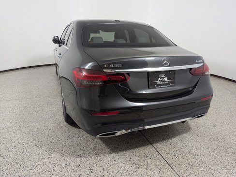 Used 2021 Mercedes-Benz E 450 4MATIC Sedan image 3