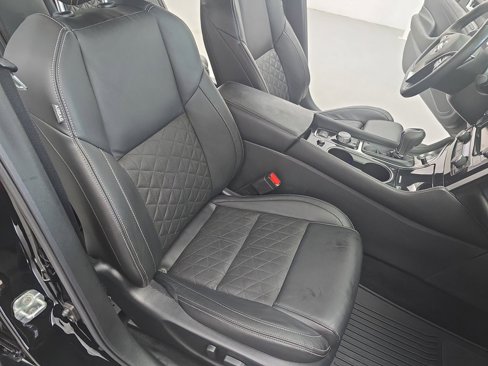 Used 2021 Nissan Maxima Platinum w/ Sport Mat Group image 10