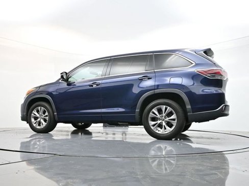 Used 2016 Toyota Highlander Plus image 38