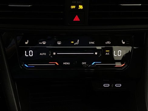 New 2025 Volkswagen Jetta SE image 23