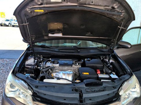 Used 2015 Toyota Camry LE image 11