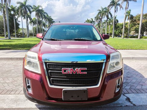 Used 2011 GMC Terrain SLT image 2