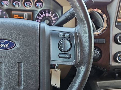 Used 2014 Ford F250 Lariat w/ Lariat Interior Package image 19