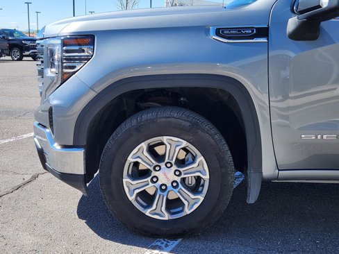 Used 2024 GMC Sierra 1500 SLT image 24