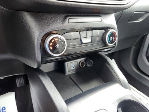 Used 2022 Ford Escape S image 10