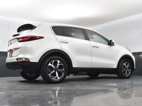 Used 2022 Kia Sportage LX image 40