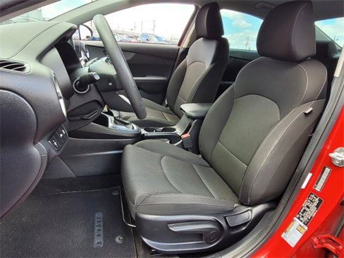 Used 2019 Kia Forte LXS image 8
