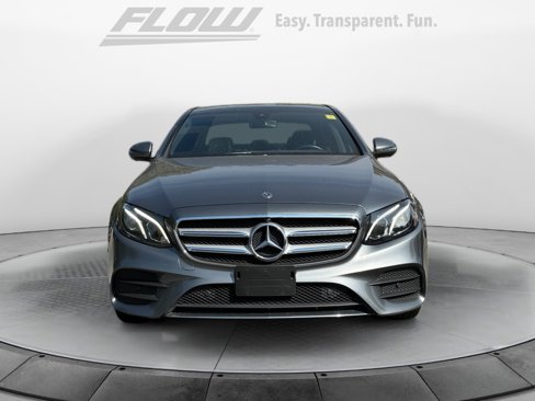 Used 2019 Mercedes-Benz E 300 image 2