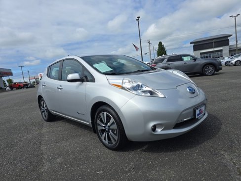 Used 2013 Nissan Leaf SL w/ Premium Pkg image 1