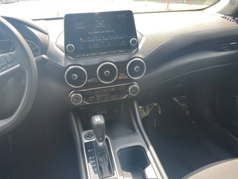 Used 2024 Nissan Sentra SV image 37