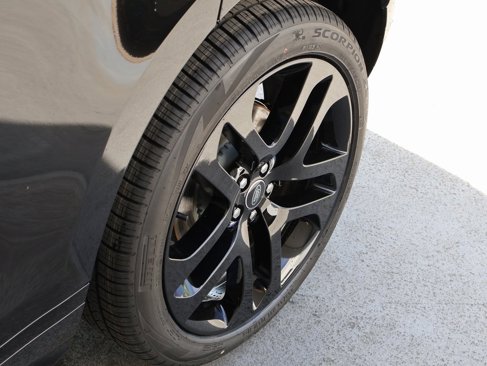New 2026 Land Rover Range Rover Evoque Dynamic SE image 39
