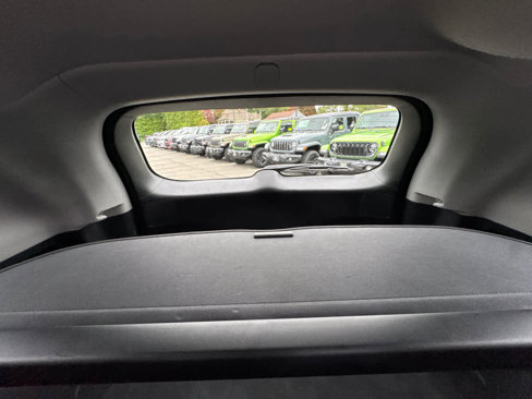 Used 2020 Honda CR-V EX image 37