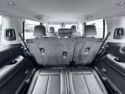 Certified 2022 Jeep Grand Cherokee L Limited image 15