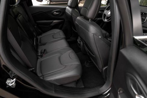 Used 2021 Jeep Cherokee Limited w/ Elite Package image 49