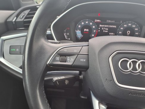 Used 2022 Audi Q3 2.0T Premium w/ Convenience Package image 18