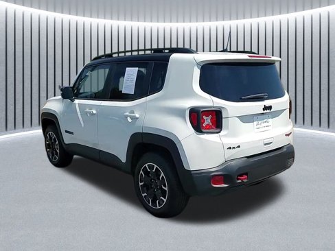 Used 2023 Jeep Renegade Trailhawk image 6