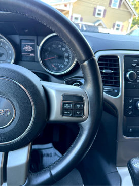 Used 2012 Jeep Grand Cherokee Laredo w/ Laredo E Group image 19