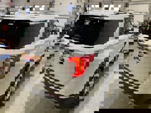 Used 2020 Ford Explorer Limited image 15