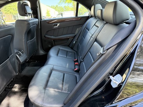 Used 2012 Mercedes-Benz E 350 4MATIC Sedan image 41