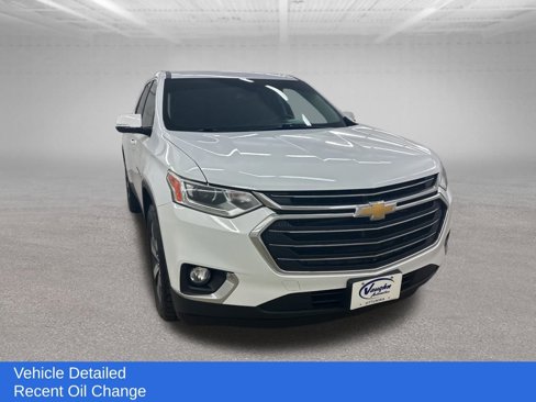 Used 2018 Chevrolet Traverse LT image 3