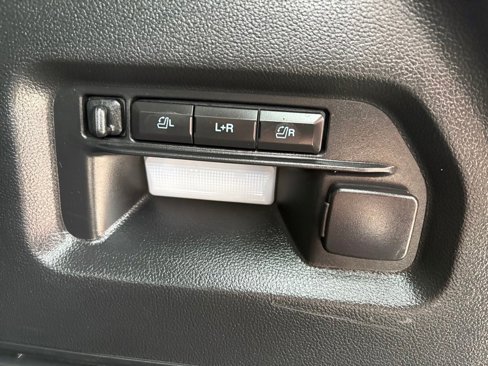 Used 2022 Ford Explorer Limited w/ Limited Technology Package image 8