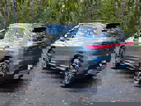 Used 2023 Mercedes-Benz EQS 450+ SUV image 4