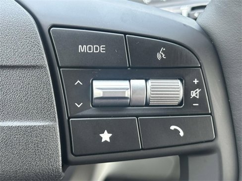 New 2026 Kia Sportage EX image 13