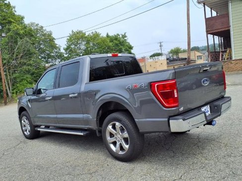 Certified 2022 Ford F150 XLT w/ Equipment Group 302A High image 5