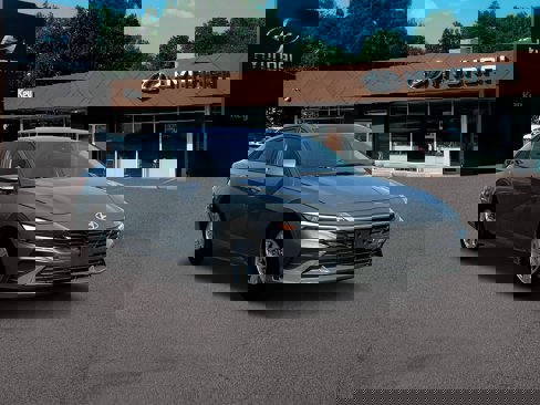 New 2025 Hyundai Elantra SE image 11