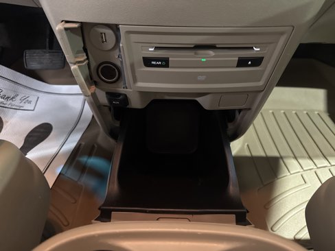 Used 2016 Honda Odyssey SE image 25