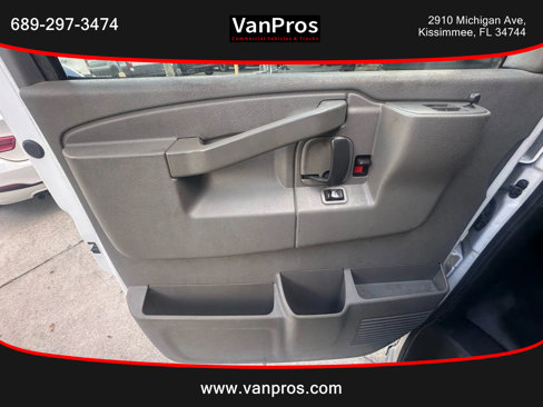 Used 2018 Chevrolet Express 2500 w/ Driver Convenience Package image 8
