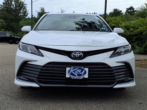 Used 2024 Toyota Camry LE image 24