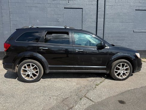 Used 2012 Dodge Journey R/T image 2