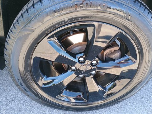 Used 2020 Jeep Cherokee Latitude Plus image 9