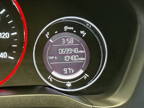 Used 2016 Honda HR-V LX image 8